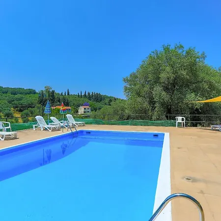 Frangis Dekatria * Agios Spyridon (Corfu)