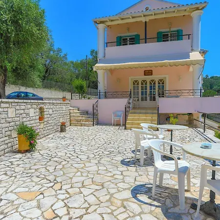 Apartament Frangis Dekatria