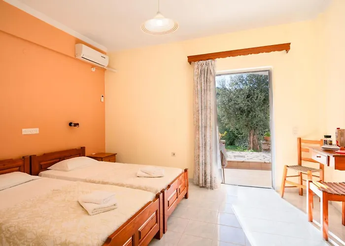 Frangis Dekatria Apartament