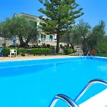 Apartman Frangis Dekatria *
